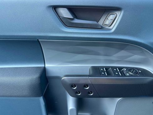 New 2026 Ford Maverick XL image 8