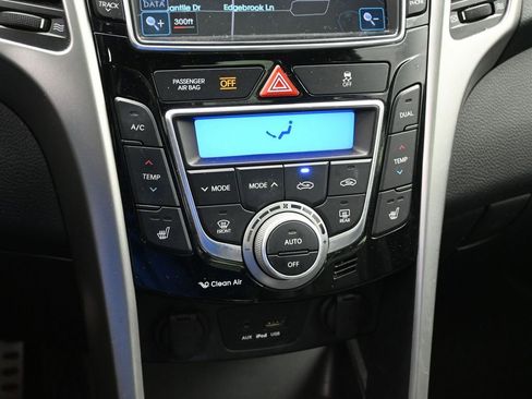 Used 2014 Hyundai Elantra GT w/ Option Group 03 image 15