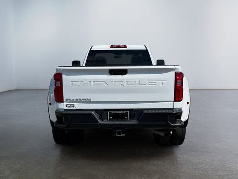Used 2025 Chevrolet Silverado 3500 W/T w/ WT Convenience Package AWD/4WD image 4