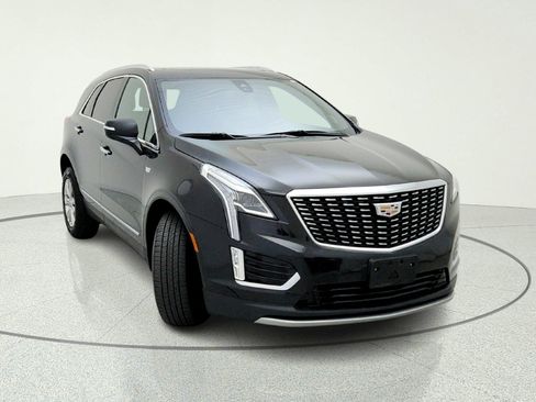 Used 2020 Cadillac XT5 Premium Luxury FWD image 4