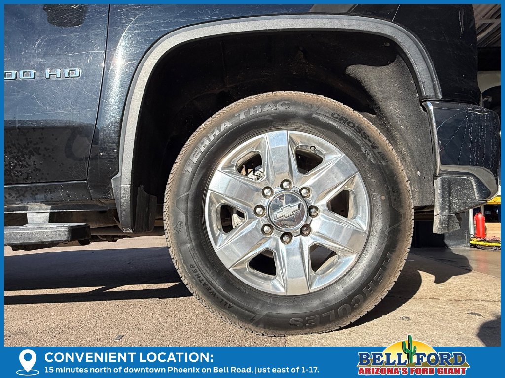 Used 2020 Chevrolet Silverado 3500 LTZ AWD/4WD image 9
