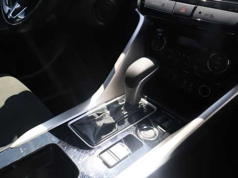 Used 2025 Mitsubishi Eclipse Cross SE AWD/4WD image 15