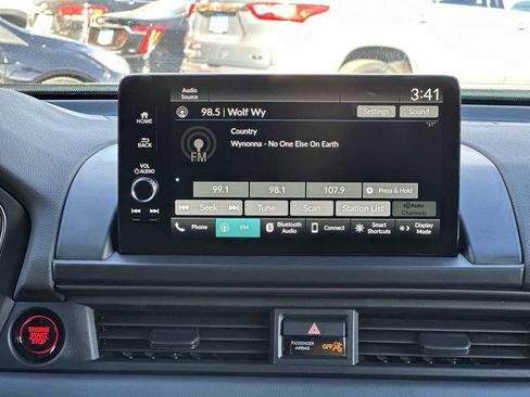 Used 2024 Honda Pilot TrailSport image 12