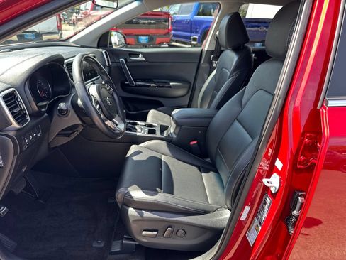 Used 2020 Kia Sportage EX AWD/4WD image 12