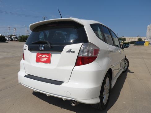 Used 2009 Honda Fit Sport image 4