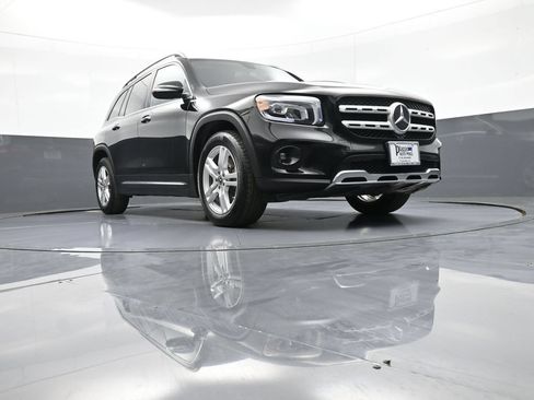 Used 2020 Mercedes-Benz GLB 250 4MATIC image 28