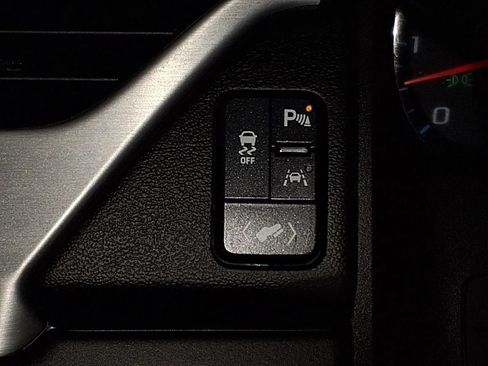 Used 2019 GMC Yukon SLT AWD/4WD image 30