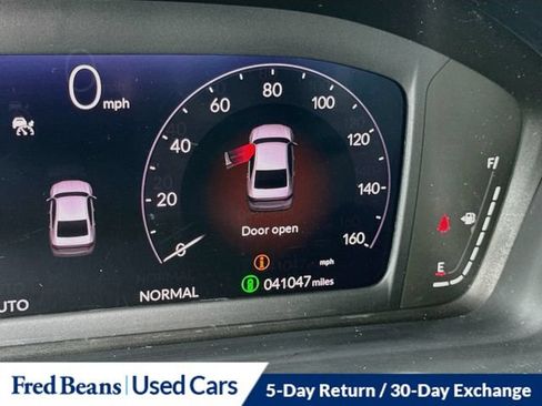 Used 2023 Honda Accord Touring image 14