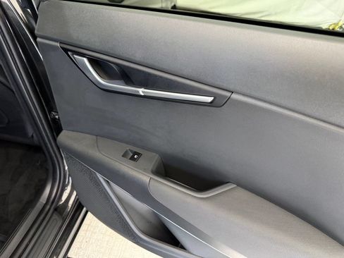 Used 2025 Kia Niro Wind FWD image 26