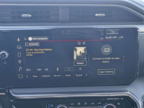 Used 2024 GMC Sierra 1500 Denali w/ Denali Reserve Package image 18