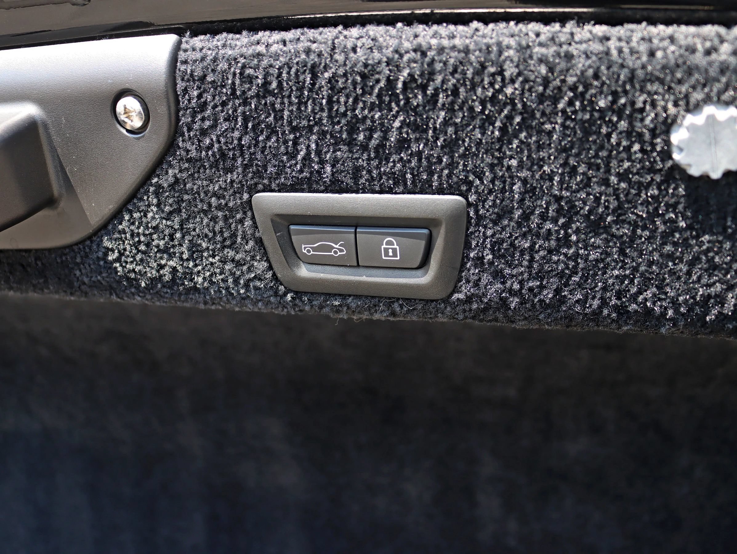 Used 2015 Rolls-Royce Ghost RWD image 48