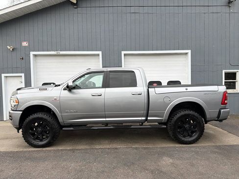 Used 2020 RAM 3500 Laramie image 7