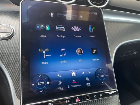 Used 2024 Mercedes-Benz C 300 4MATIC Sedan image 21