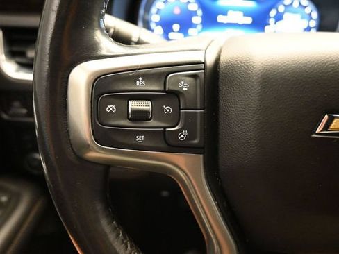 Used 2022 Chevrolet Tahoe Premier AWD/4WD image 12