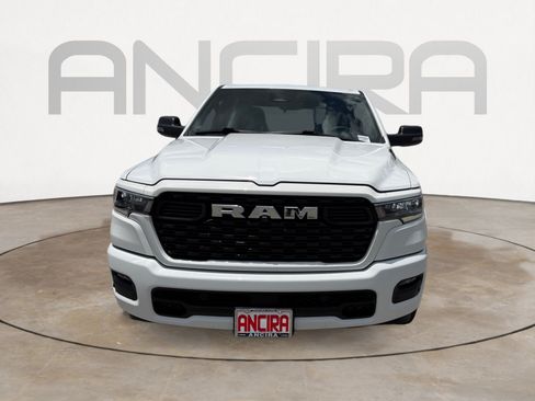 Used 2025 RAM 1500 Big Horn AWD/4WD image 5