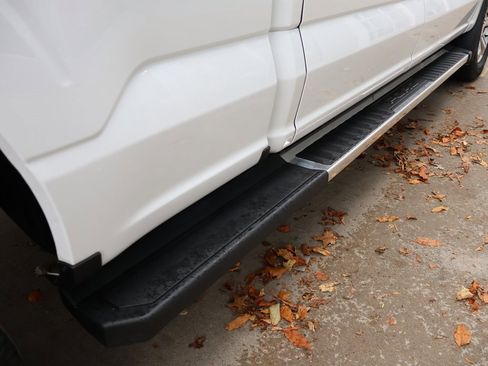 Used 2022 Ford F150 XLT w/ Equipment Group 302A High image 33