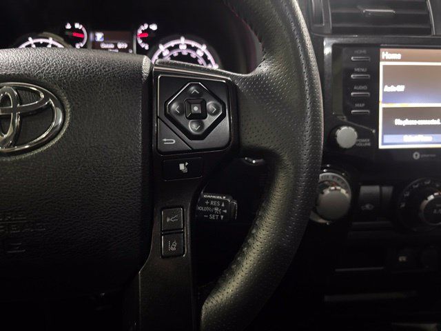 Used 2021 Toyota 4Runner Venture w/ Moonroof Package AWD/4WD image 18