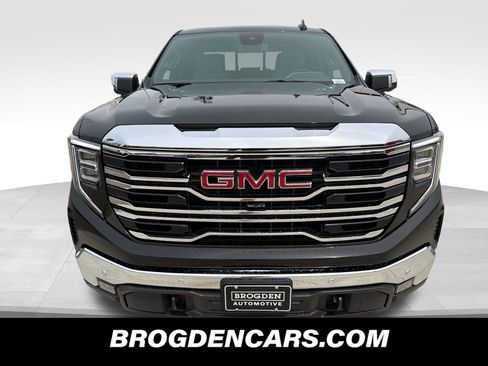 New 2026 GMC Sierra 1500 SLT w/ SLT Premium Plus Package AWD/4WD image 8