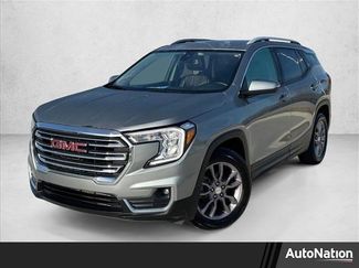 Used 2023 GMC Terrain SLT video 1