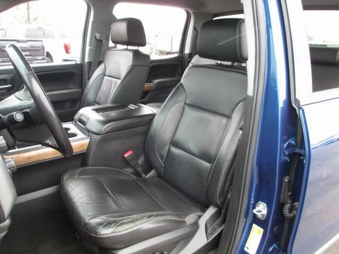 Used 2017 Chevrolet Silverado 1500 LTZ w/ Sport Package image 19