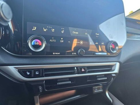 Certified 2025 Lexus RX 450h Luxury image 29