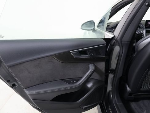 Used 2019 Audi S5 Premium Plus w/ Premium Plus image 25