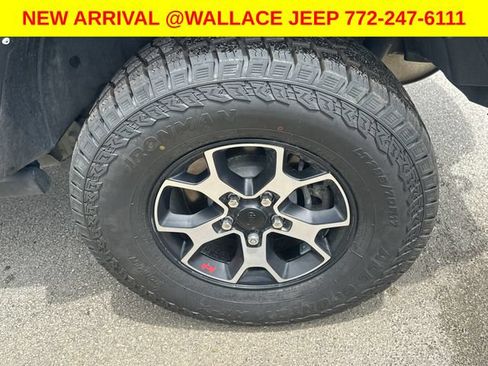 Used 2022 Jeep Wrangler Unlimited Rubicon 4xe w/ Steel Bumper Group AWD/4WD image 5