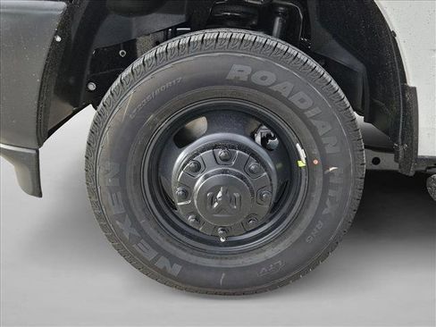 New 2026 RAM 3500 Tradesman AWD/4WD image 10