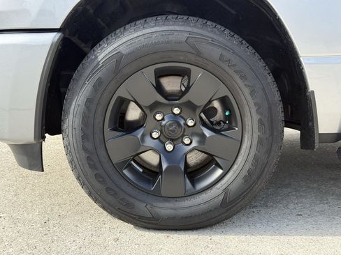 Used 2025 RAM 1500 Tradesman w/ Night Edition RWD image 12
