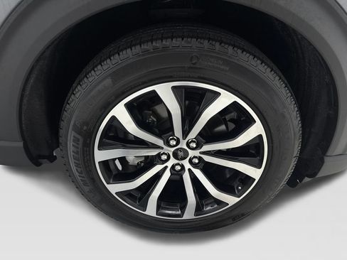 Used 2025 Ford Explorer ST-Line w/ Premium Package RWD image 85