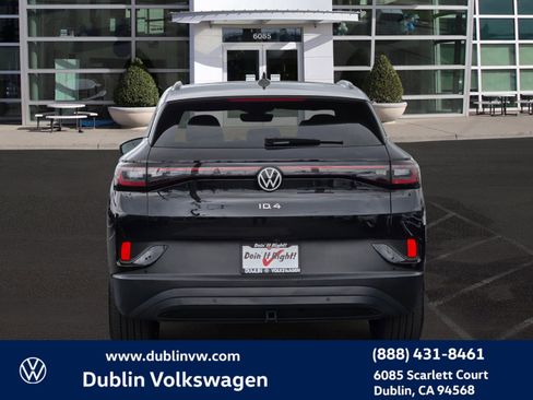 Used 2023 Volkswagen ID.4 Pro S image 5