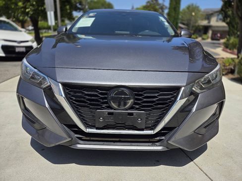 Used 2021 Nissan Sentra SV FWD image 6