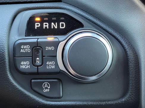 New 2026 RAM 1500 Big Horn AWD/4WD image 16