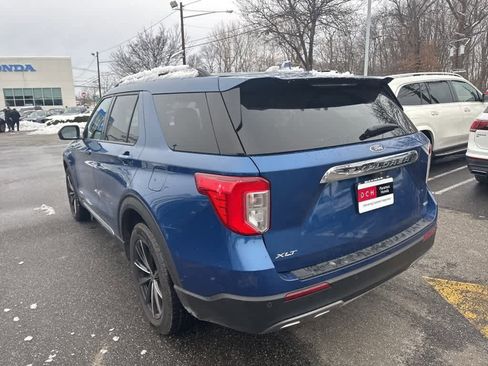 Used 2020 Ford Explorer XLT w/ Equipment Group 202A image 20