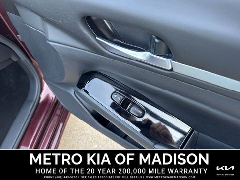 Used 2023 Nissan Altima 2.5 SV FWD image 29