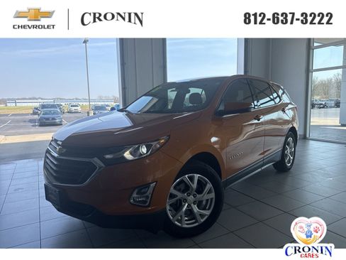 Used 2018 Chevrolet Equinox LT image 1