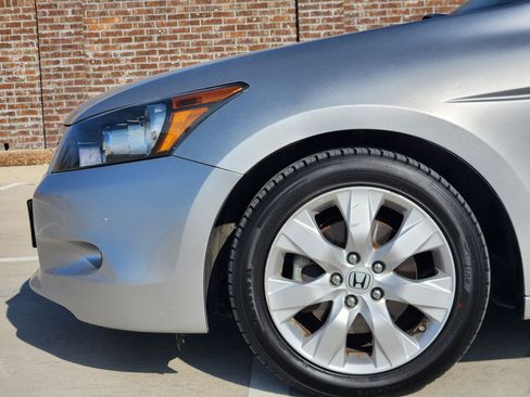 Used 2010 Honda Accord EX-L image 10