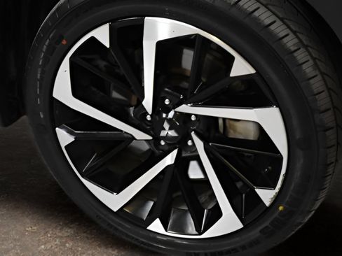 Used 2024 Mitsubishi Outlander SE FWD image 6