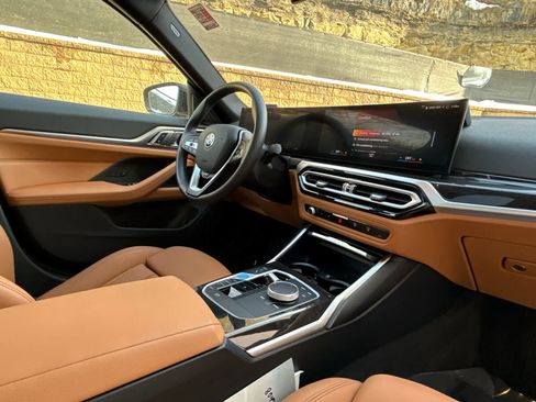 Certified 2023 BMW i4 eDrive35 w/ Premium Package image 8