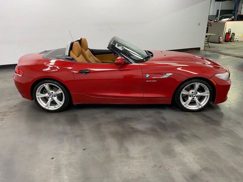 Used 2015 BMW Z4 sDrive28i image 7