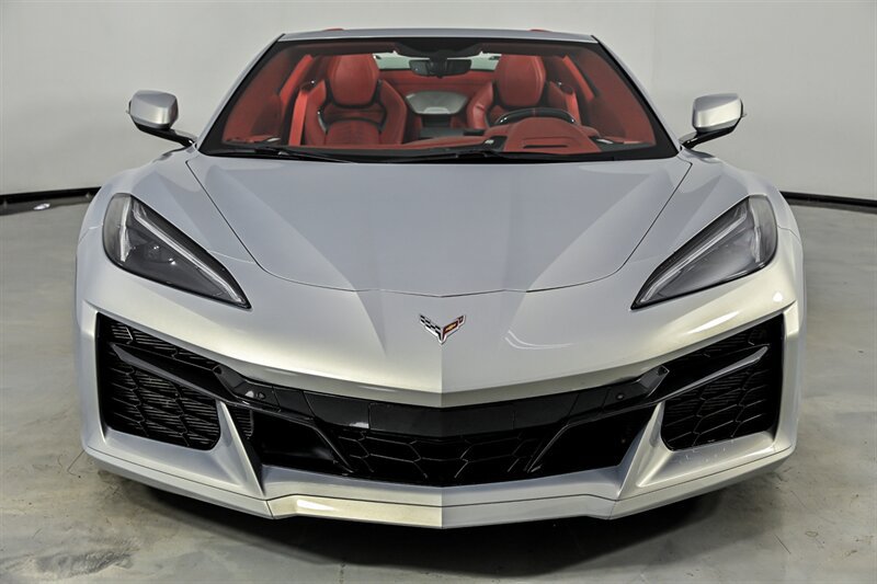 Used 2023 Chevrolet Corvette Z06 w/ Chrome Exterior Badge Package RWD image 4