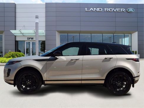Used 2024 Land Rover Range Rover Evoque S image 3