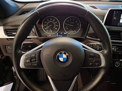 Used 2018 BMW X1 xDrive28i AWD/4WD image 19