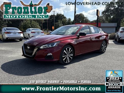 Used 2021 Nissan Altima 2.5 SR FWD image 1