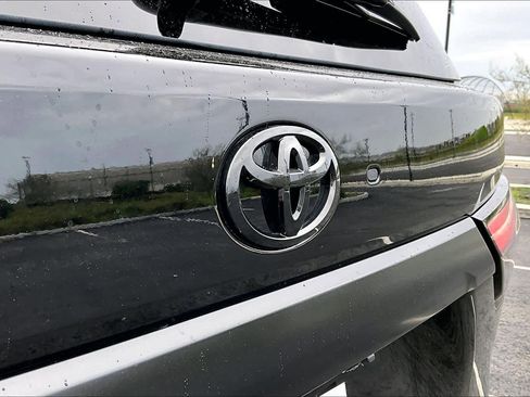 Used 2025 Toyota Sequoia TRD Pro image 30