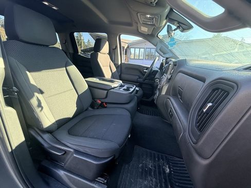 Used 2021 Chevrolet Silverado 1500 Custom w/ LPO, Blackout Package image 27