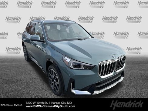 Used 2026 BMW X1 xDrive28i w/ Technology Package AWD/4WD image 1