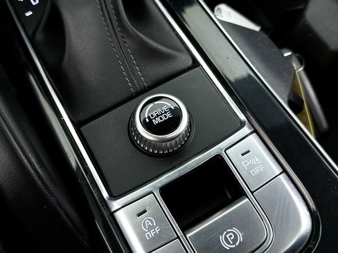 Used 2020 Kia Telluride S w/ S 8 Passenger Seating Package FWD image 6