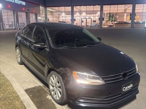 Used 2015 Volkswagen Jetta TDI SE image 31