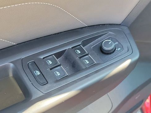 Used 2022 Volkswagen Atlas SE image 21